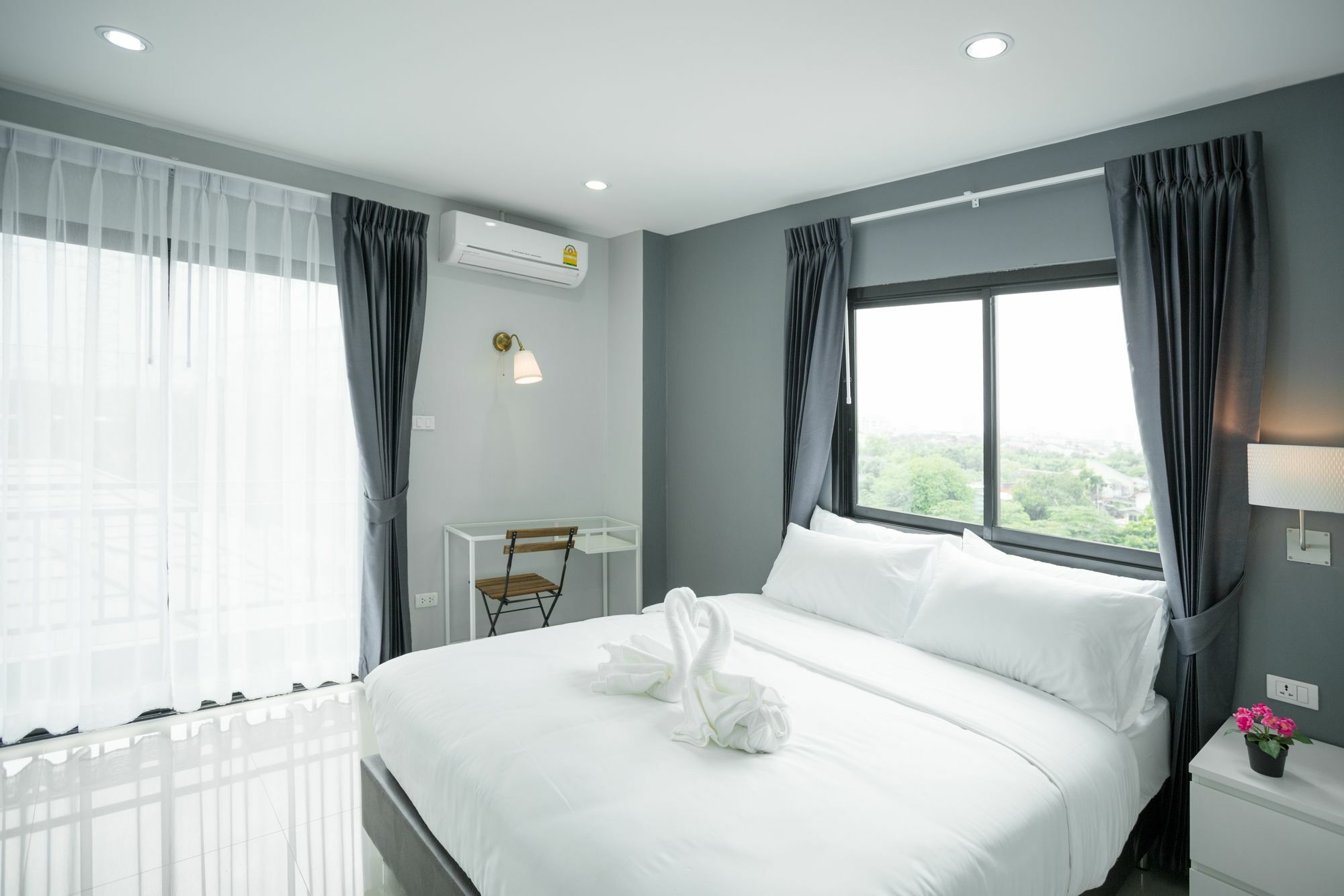 Twentynine Kv Apartel Nonthaburi Exterior photo